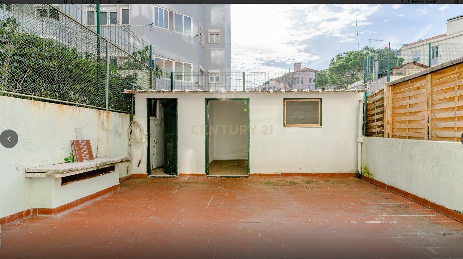T1 com amplo terraço à Gomes Freire - Lisboa - Image 15